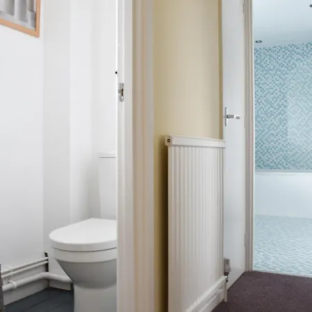 Watersedge بيت للعطل هاويس