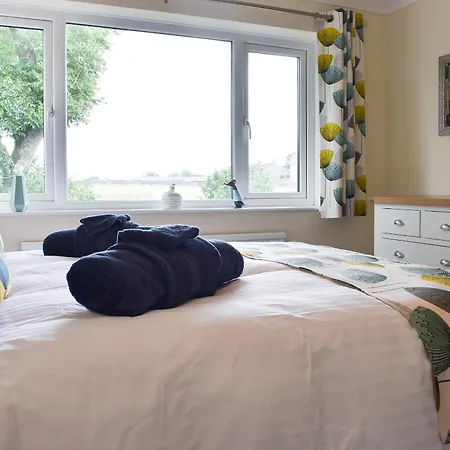 Watersedge * هاويس